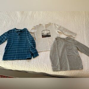 Janie and Jack (2) 3T Blue Striped long sleeve and Gray Graphic Tees Gap (1) 3T